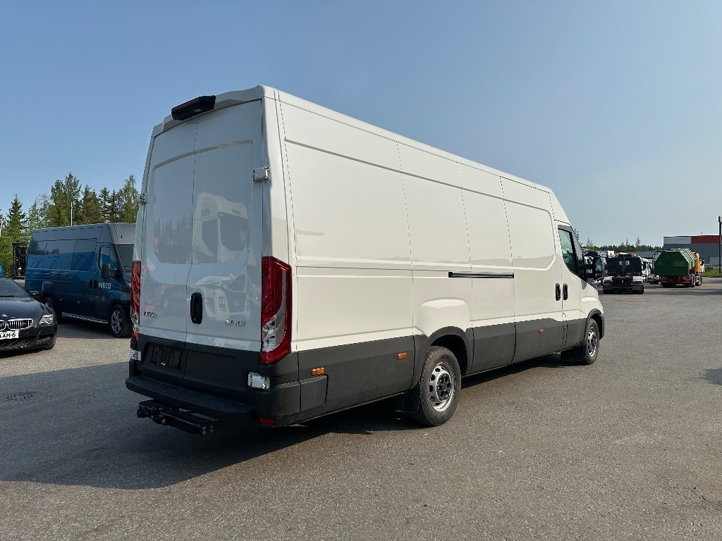 Iveco Daily 35S16A8 16m3 - Furgón: foto 3 Iveco Daily 35S16A8 16m3 - Furgón: foto 3