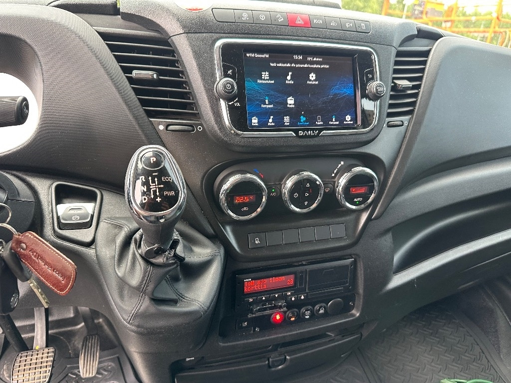 Furgón Iveco Daily 50C18A8: foto 12