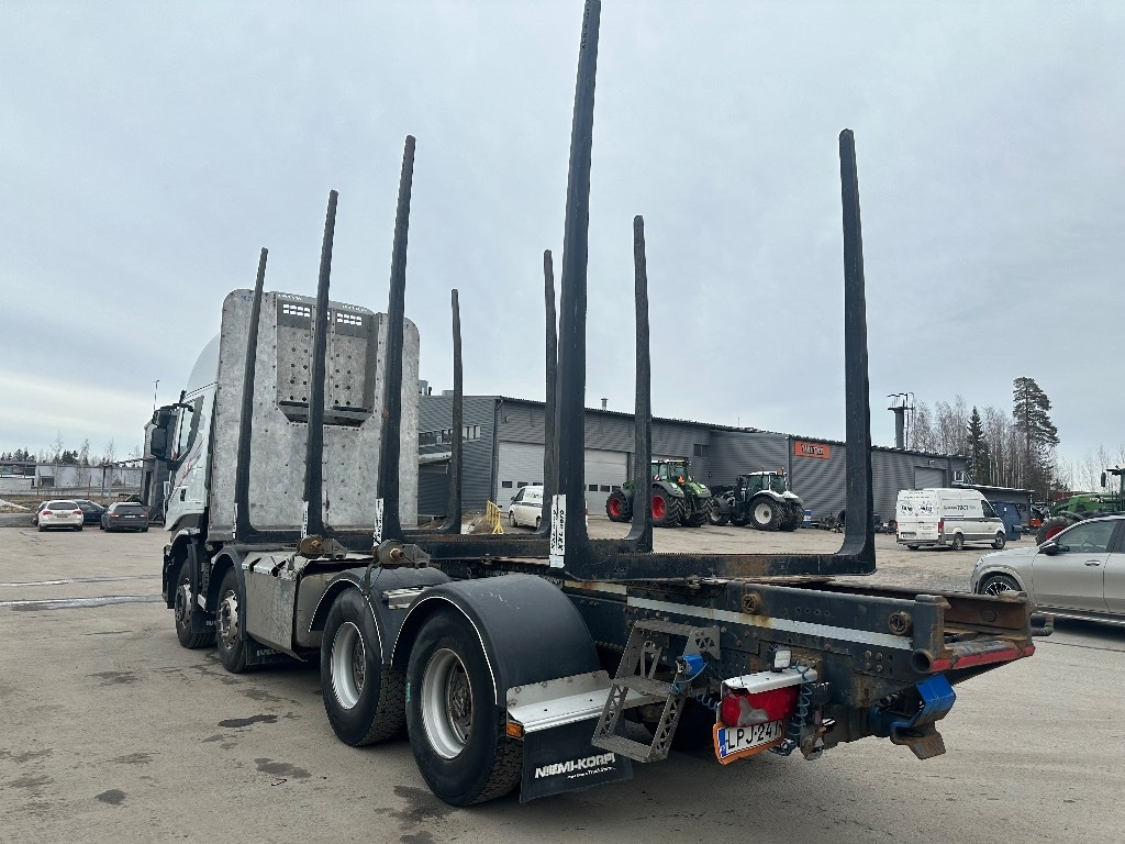 Iveco X-WAY AS340x57 8x4  - Camión forestal: foto 4 Iveco X-WAY AS340x57 8x4  - Camión forestal: foto 4