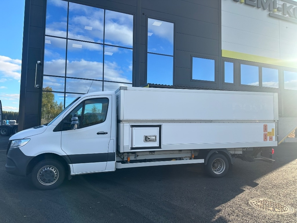 Furgoneta caja cerrada Mercedes-Benz Sprinter 516 Nouseva kori: foto 9 Furgoneta caja cerrada Mercedes-Benz Sprinter 516 Nouseva kori: foto 9