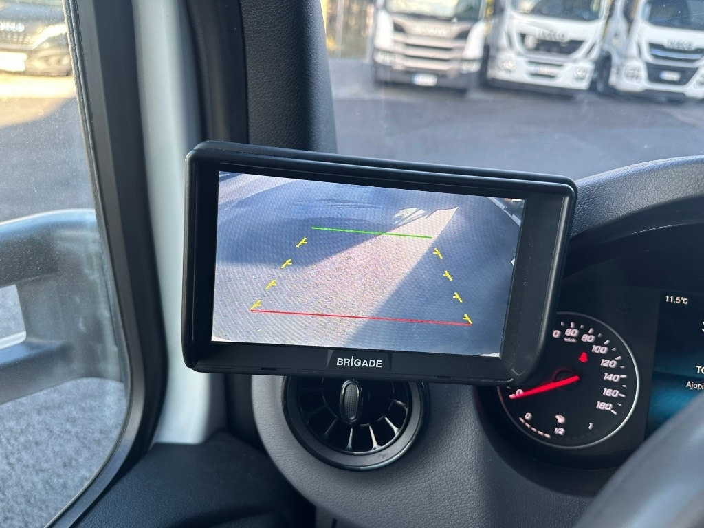 Furgoneta caja cerrada Mercedes-Benz Sprinter 516 Nouseva kori: foto 23 Furgoneta caja cerrada Mercedes-Benz Sprinter 516 Nouseva kori: foto 23