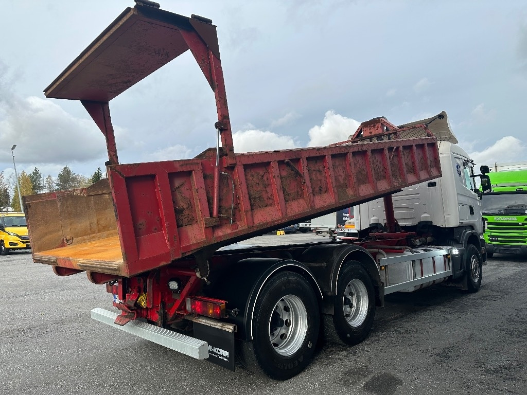 Scania R144 530 6X4 - Camión volquete: foto 4 Scania R144 530 6X4 - Camión volquete: foto 4