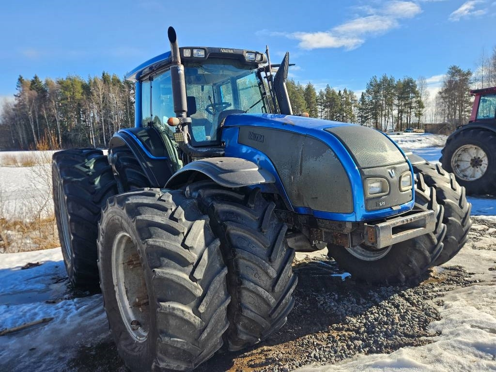 Valtra T 171 - Tractor: foto 3 Valtra T 171 - Tractor: foto 3