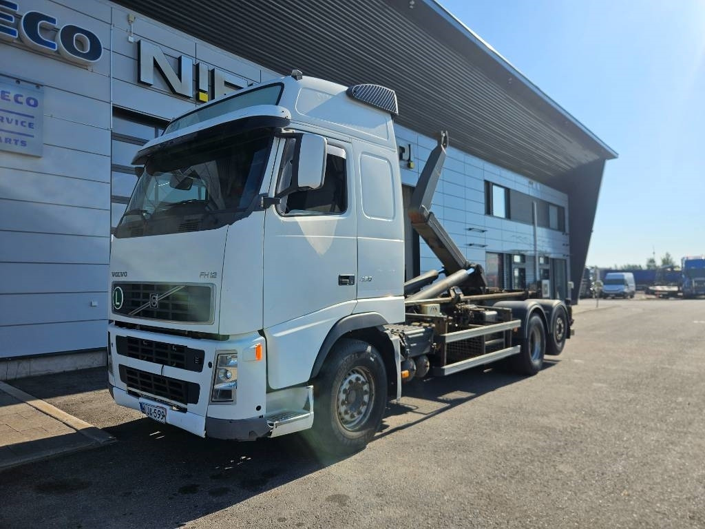 Volvo FH12 460 - Camión multibasculante: foto 1 Volvo FH12 460 - Camión multibasculante: foto 1