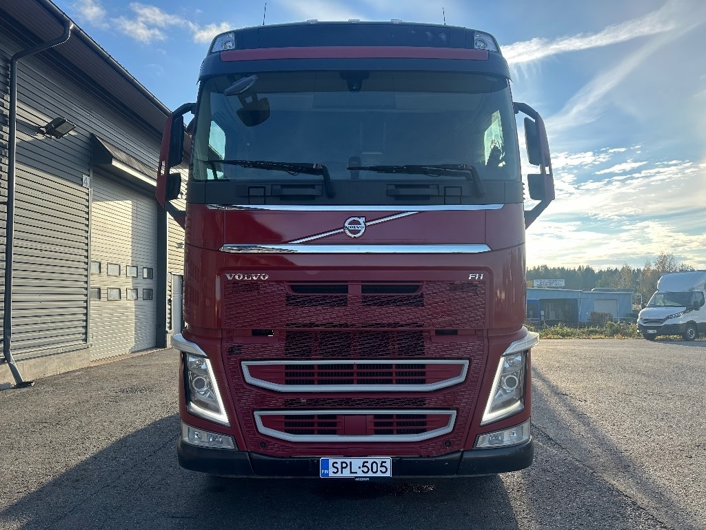 Volvo FH13 540 6x4 - Camión multibasculante: foto 2 Volvo FH13 540 6x4 - Camión multibasculante: foto 2