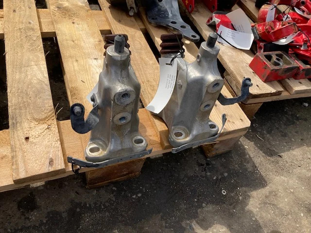 Scania 2133302 – Scania 2133303 – Scania turret - Cabina e interior para Camión: foto 1 Scania 2133302 – Scania 2133303 – Scania turret - Cabina e interior para Camión: foto 1