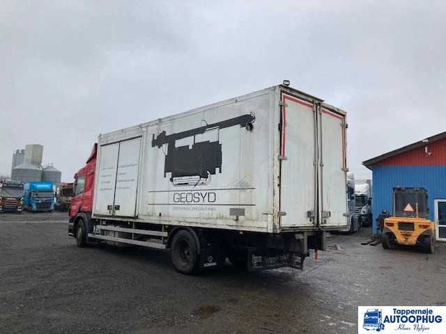 Scania P280 4X2 - Camión caja cerrada: foto 4 Scania P280 4X2 - Camión caja cerrada: foto 4