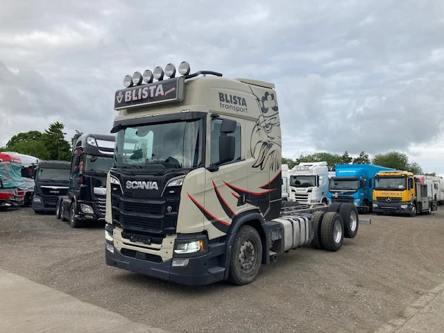 Scania R650 6X2 Retarder - Camión chasis: foto 1 Scania R650 6X2 Retarder - Camión chasis: foto 1