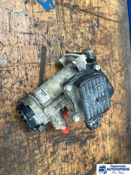 Scania Trailer control module – Scania 2199282 - Sistema eléctrico para Camión: foto 1 Scania Trailer control module – Scania 2199282 - Sistema eléctrico para Camión: foto 1