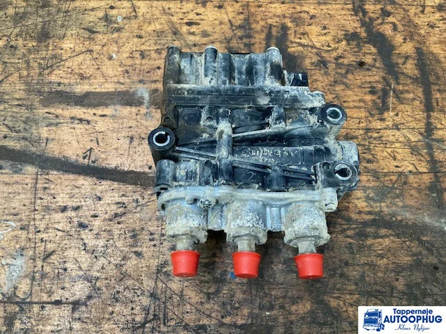 Scania Valve block – Scania 1889795 - Sistema eléctrico para Camión: foto 2 Scania Valve block – Scania 1889795 - Sistema eléctrico para Camión: foto 2