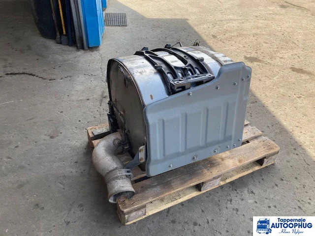 Volvo Exhaust – Silencer – Volvo 23532362 - Silenciador/ Sistema de escape para Camión: foto 5 Volvo Exhaust – Silencer – Volvo 23532362 - Silenciador/ Sistema de escape para Camión: foto 5