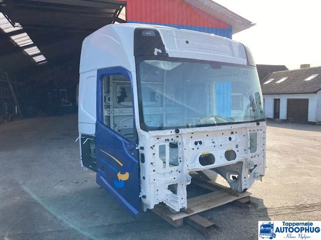 Volvo FH4 førerhus / cabine / CAP HI 215 - Cabina e interior para Camión: foto 1 Volvo FH4 førerhus / cabine / CAP HI 215 - Cabina e interior para Camión: foto 1