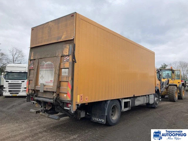 Volvo FM370 4X2 alukasse - Camión caja cerrada: foto 4 Volvo FM370 4X2 alukasse - Camión caja cerrada: foto 4