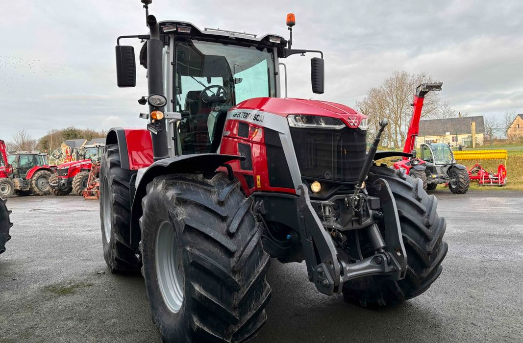 Massey Ferguson MF 8S 225 EXCLUSIVE DYNA VT - Tractor: foto 5 Massey Ferguson MF 8S 225 EXCLUSIVE DYNA VT - Tractor: foto 5