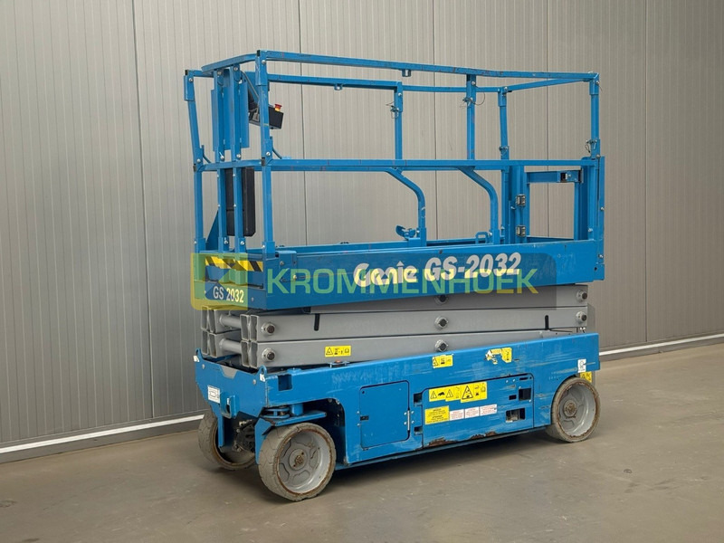 Genie GS 2032 - Plataforma de tijeras: foto 2 Genie GS 2032 - Plataforma de tijeras: foto 2