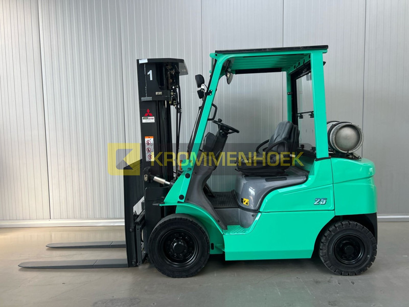 Mitsubishi FG 25 NT - Carretilla elevadora de gas: foto 1 Mitsubishi FG 25 NT - Carretilla elevadora de gas: foto 1