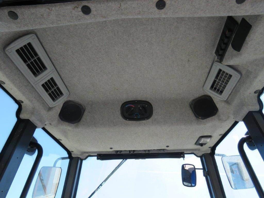 Cabina para Maquinaria de construcción nuevo New Holland TK: foto 15