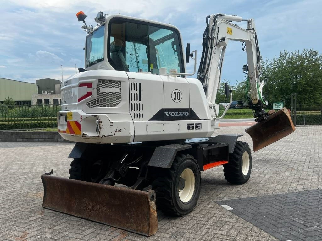 Excavadora de ruedas Volvo EW60E, 2021, 1403 hours, Steelwirst!: foto 6