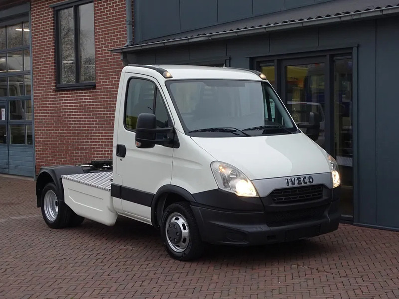 Iveco Daily 35.210 PK BE TREKKER 10.4t AIRCO CC - Cabeza tractora: foto 1 Iveco Daily 35.210 PK BE TREKKER 10.4t AIRCO CC - Cabeza tractora: foto 1