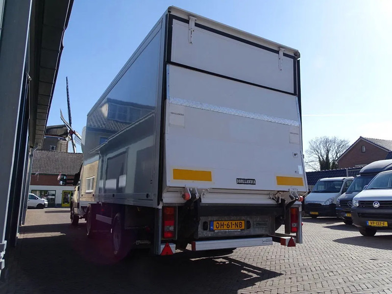 Iveco Daily 35C17 Be combinatie be trekker podium oplegger 3080 KG laadvm. 1.5 Ton Laadklep - Cabeza tractora: foto 4 Iveco Daily 35C17 Be combinatie be trekker podium oplegger 3080 KG laadvm. 1.5 Ton Laadklep - Cabeza tractora: foto 4
