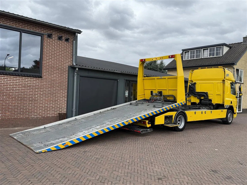 DAF CF 65.300 Towtruck Depannage Lier Brille Sleeper 640x242x104 cm - Grua de remolque autos: foto 2 DAF CF 65.300 Towtruck Depannage Lier Brille Sleeper 640x242x104 cm - Grua de remolque autos: foto 2