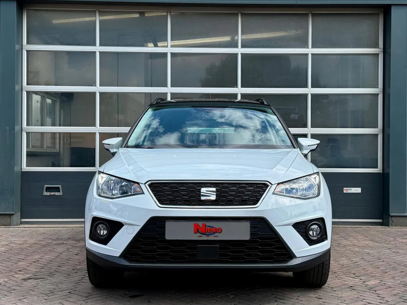 SEAT Arona 1.0 TSI Style Business Intense Carplay Dealeronderhouden Cruise Clima Navi Camera - SUV/ Todoterreno: foto 2 SEAT Arona 1.0 TSI Style Business Intense Carplay Dealeronderhouden Cruise Clima Navi Camera - SUV/ Todoterreno: foto 2