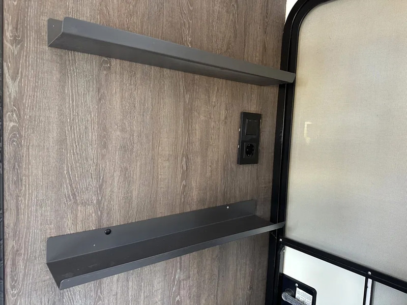 Semirremolque QUALITY TRAILERS Camper 4x bed keuken douche toilet laadklep: foto 16