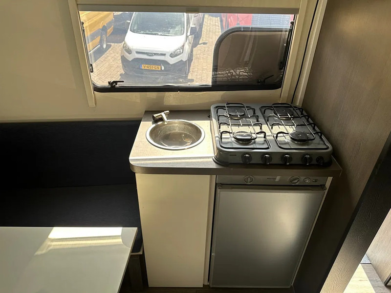 Semirremolque QUALITY TRAILERS Camper 4x bed keuken douche toilet laadklep: foto 6