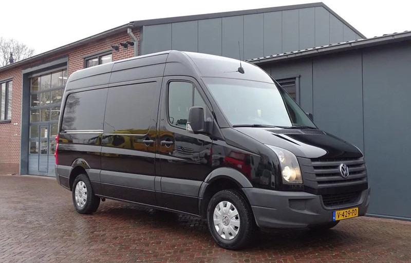 Volkswagen Crafter 2.0TDI 80KW L2H2 AIRCO Navigatie mooie bus - Furgoneta pequeña: foto 1 Volkswagen Crafter 2.0TDI 80KW L2H2 AIRCO Navigatie mooie bus - Furgoneta pequeña: foto 1