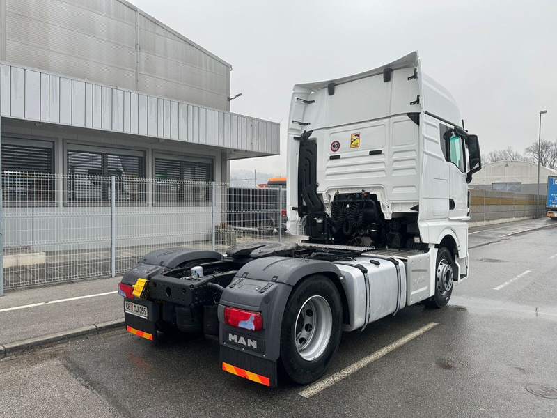 MAN TGX 18.510 4X2 BL SA Klima Intarder Led ACC - Cabeza tractora: foto 4 MAN TGX 18.510 4X2 BL SA Klima Intarder Led ACC - Cabeza tractora: foto 4