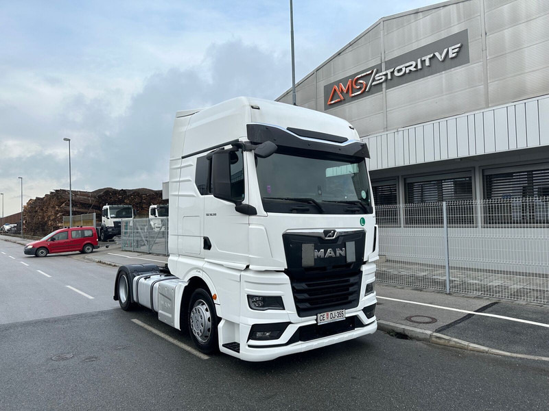 MAN TGX 18.510 4X2 LL SA Intarder Klima ACC - Cabeza tractora: foto 1 MAN TGX 18.510 4X2 LL SA Intarder Klima ACC - Cabeza tractora: foto 1