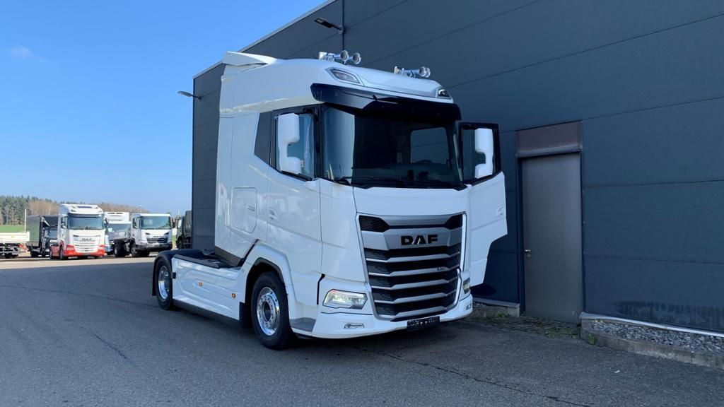 DAF XG 530 FT SpurH - Cabeza tractora: foto 1 DAF XG 530 FT SpurH - Cabeza tractora: foto 1