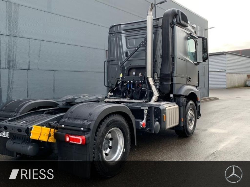 Mercedes-Benz Actros 1851 LS - Cabeza tractora: foto 4 Mercedes-Benz Actros 1851 LS - Cabeza tractora: foto 4