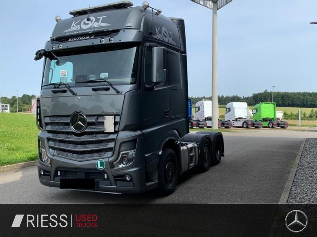 Mercedes-Benz Actros Edition 2 BiXenon KlimaA Navi Massage - Cabeza tractora: foto 2 Mercedes-Benz Actros Edition 2 BiXenon KlimaA Navi Massage - Cabeza tractora: foto 2