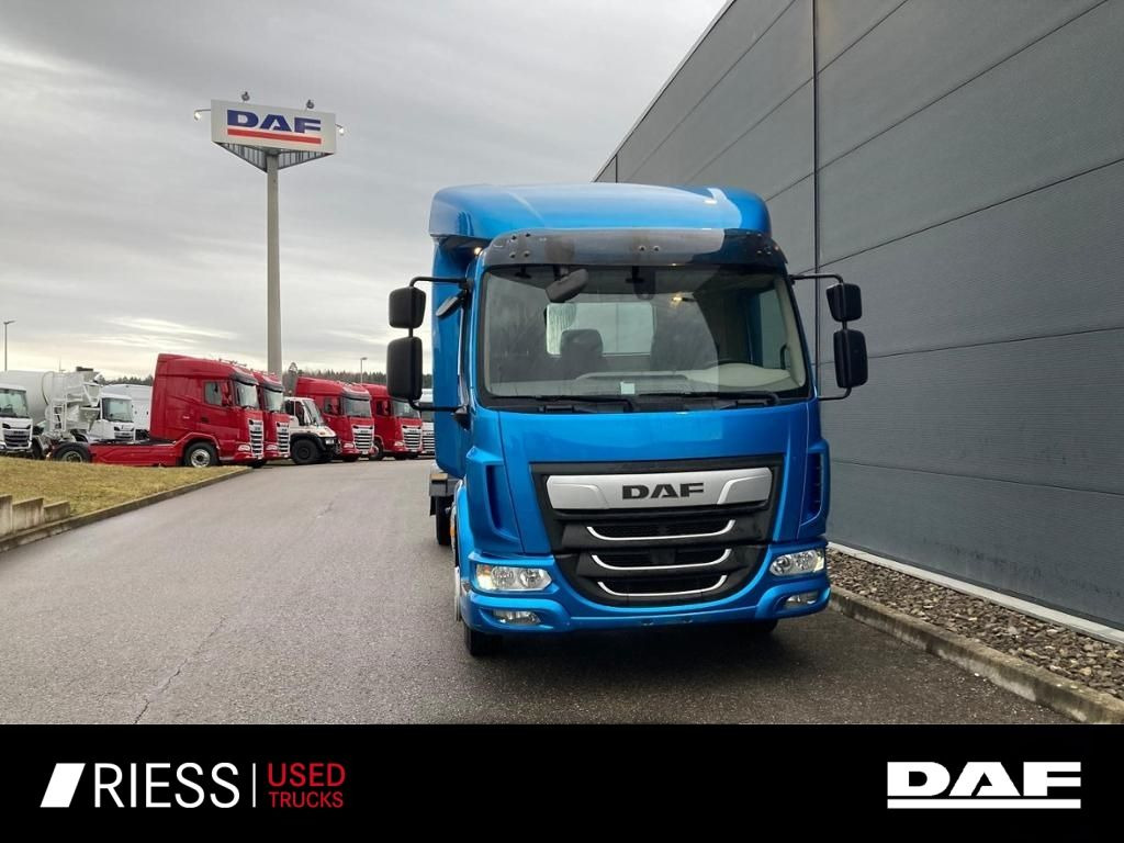 DAF LF 210 FA Standheizung / 5.00m Rd / 7.490kg - Camión lona: foto 2 DAF LF 210 FA Standheizung / 5.00m Rd / 7.490kg - Camión lona: foto 2