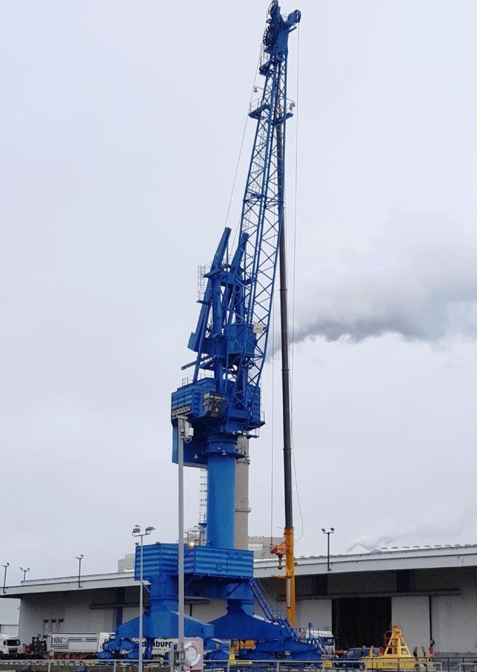 Takraf PDK - Rampa de carga: foto 2 Takraf PDK - Rampa de carga: foto 2