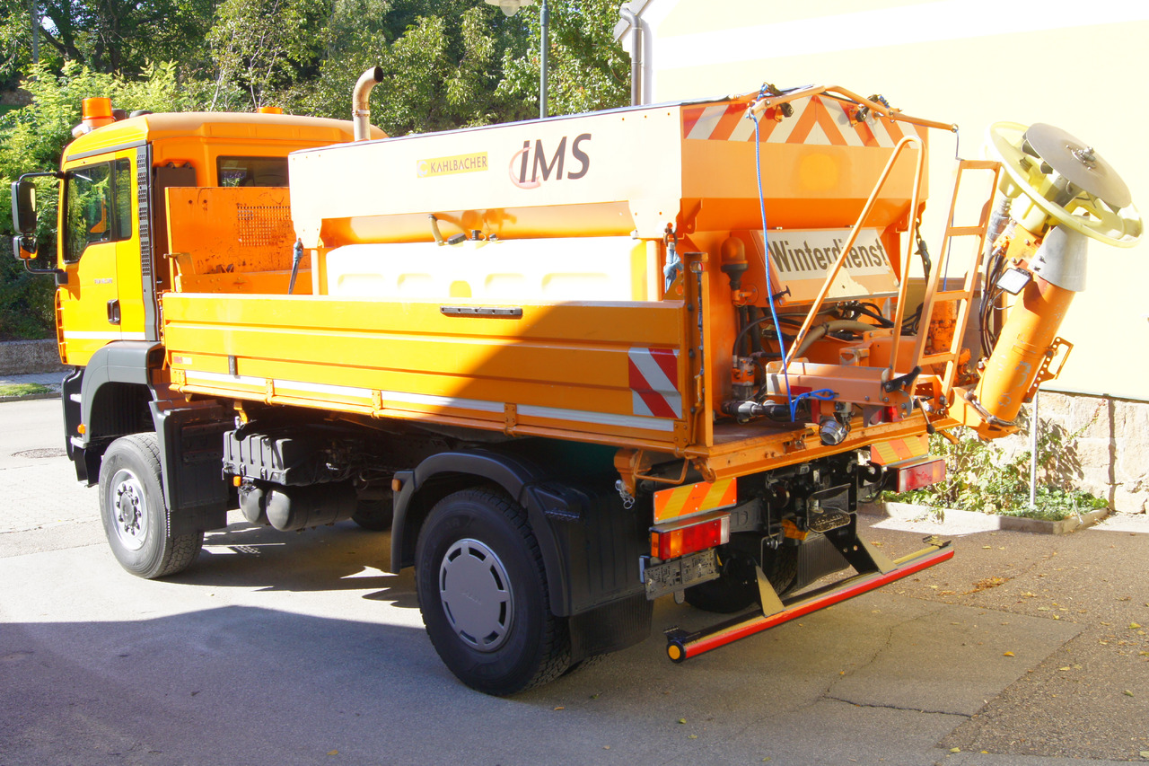 MAN TGA 18.310 BL 4x4/MEILLER/Salzstreuer/Winterdienst - Camión volquete: foto 3 MAN TGA 18.310 BL 4x4/MEILLER/Salzstreuer/Winterdienst - Camión volquete: foto 3
