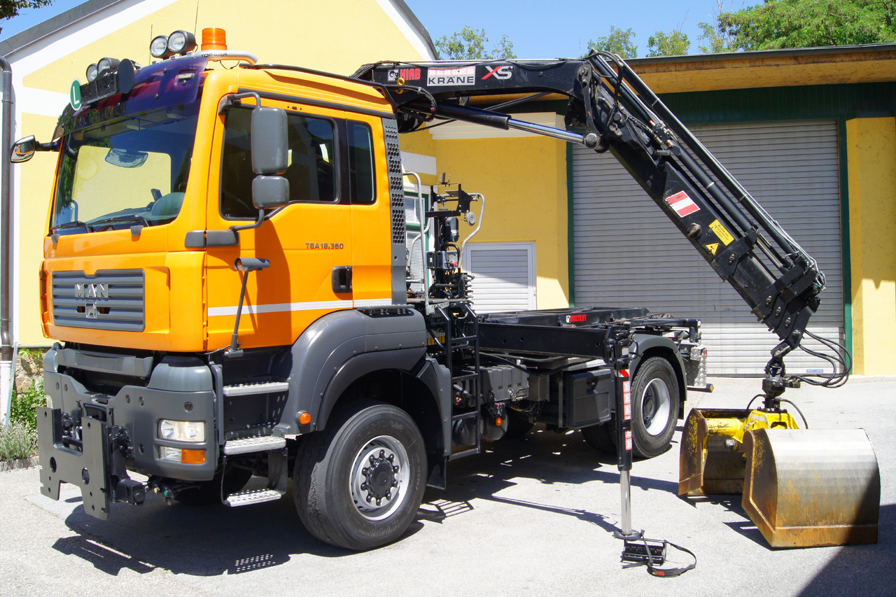 MAN TGA 18.360 BL 4x4/Euro4/TÜV/HIAB 111/MULTILIFT/Winterdienst - Camión volquete, Camión grúa: foto 2 MAN TGA 18.360 BL 4x4/Euro4/TÜV/HIAB 111/MULTILIFT/Winterdienst - Camión volquete, Camión grúa: foto 2