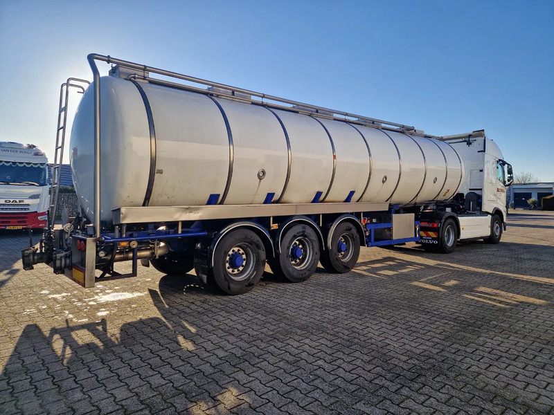 Dijkstra 34000 liter tankoplegger met Vogelsang pomp (MET NIEUWE APK !!) - Semirremolque cisterna: foto 4 Dijkstra 34000 liter tankoplegger met Vogelsang pomp (MET NIEUWE APK !!) - Semirremolque cisterna: foto 4