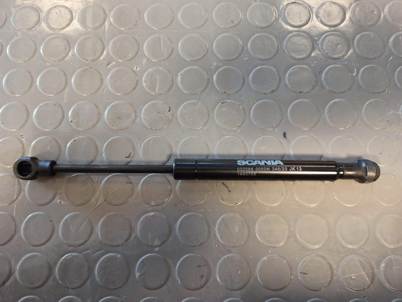 SCANIA GAS SPRING - 1493755 - Cabina e interior para Camión: foto 1 SCANIA GAS SPRING - 1493755 - Cabina e interior para Camión: foto 1