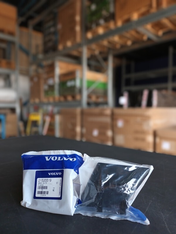 VOLVO CAP 21535519 - Luz/ Iluminación para Camión: foto 1 VOLVO CAP 21535519 - Luz/ Iluminación para Camión: foto 1