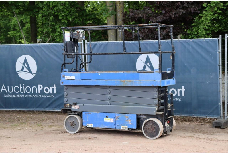 Aichi SV08CNL - Plataforma de tijeras: foto 3 Aichi SV08CNL - Plataforma de tijeras: foto 3