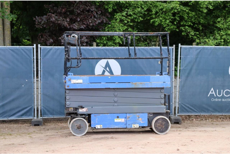 Aichi SV08CNL - Plataforma de tijeras: foto 1 Aichi SV08CNL - Plataforma de tijeras: foto 1