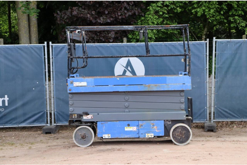 Aichi SV08CNL - Plataforma de tijeras: foto 2 Aichi SV08CNL - Plataforma de tijeras: foto 2