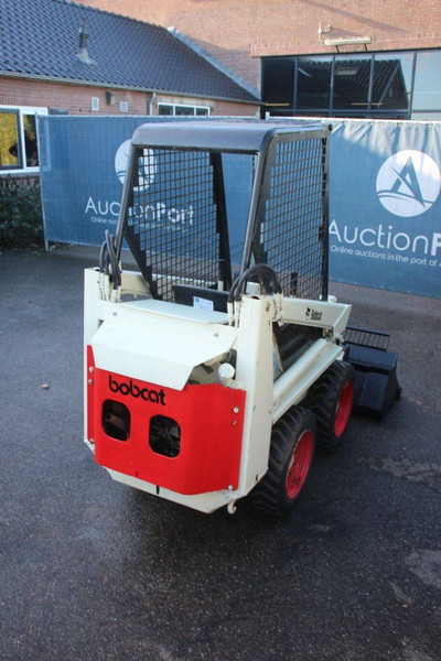 Bobcat 310 - Cargadora de ruedas: foto 5 Bobcat 310 - Cargadora de ruedas: foto 5