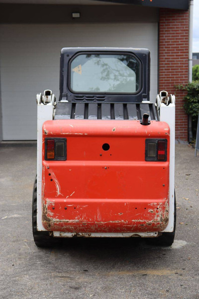 Bobcat S130 - Cargadora de ruedas: foto 5 Bobcat S130 - Cargadora de ruedas: foto 5