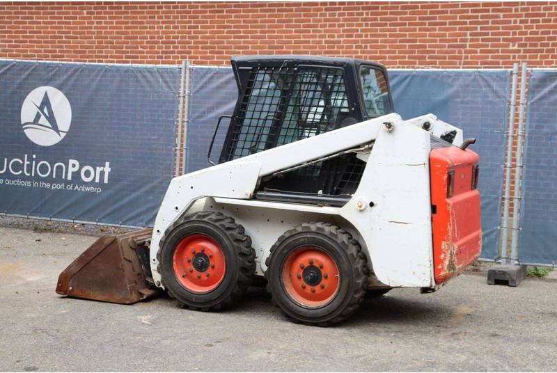 Bobcat S130 - Cargadora de ruedas: foto 3 Bobcat S130 - Cargadora de ruedas: foto 3