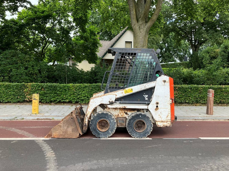 Bobcat S70 - Cargadora de ruedas: foto 2 Bobcat S70 - Cargadora de ruedas: foto 2