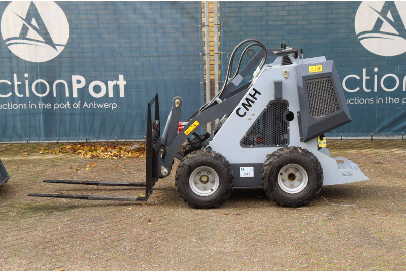 Cheval Liberte HT320 - Cargadora de ruedas: foto 2 Cheval Liberte HT320 - Cargadora de ruedas: foto 2