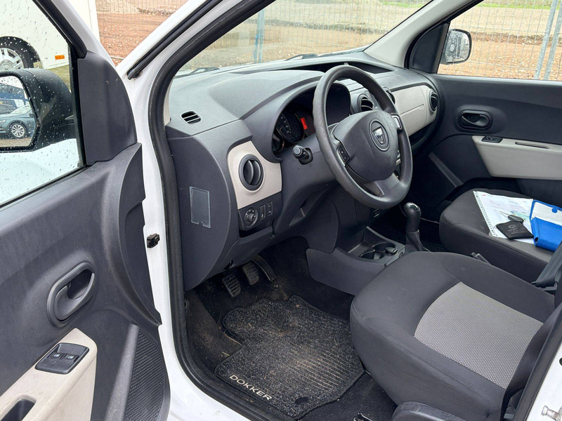 Dacia Dokker 1.5 CDI 90 Ambiance - Furgón: foto 2 Dacia Dokker 1.5 CDI 90 Ambiance - Furgón: foto 2